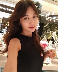 очень молодо выглядит. кореянка ли су джин. корейские женщины ли су джим. японка масако мизутани. очень молодо выглядит.