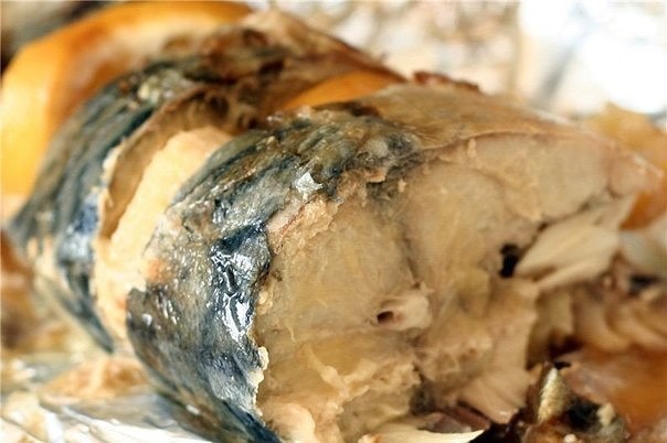 9 ВКУСНЫХ МАРИНАДОВ ДЛЯ РЫБЫ Соленая рыба один из самых любимых деликатесов. Из нее можно приготовить множество блюд, но даже обычный бутерброд с такой рыбкой превращается в настоящий праздник